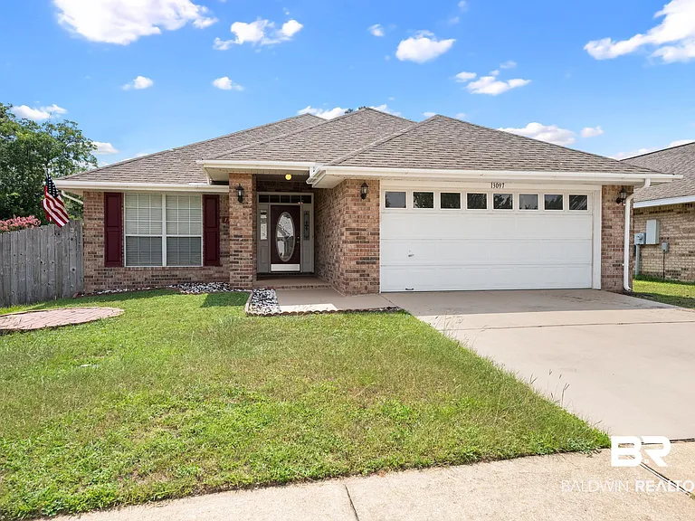 13097 Concord Dr E — Photo 1