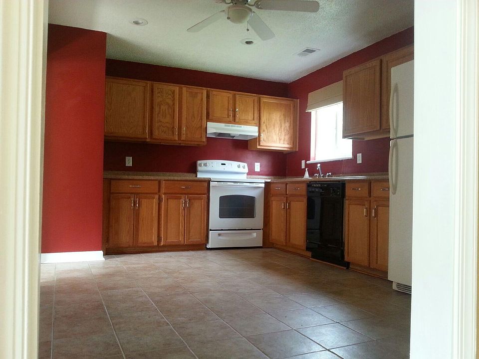 1st image of 4516 William Pitt Ln