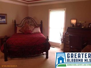 4900 Dogwood Dr, Bessemer, AL 35022