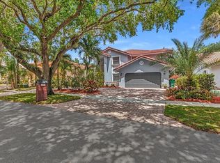 10763 Lisbon St, Cooper City, FL 33026