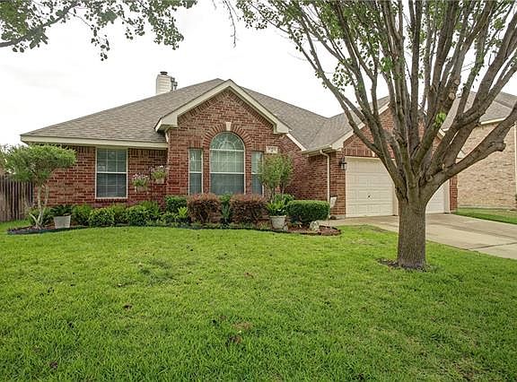 2nd image of 4103 Greenwood Way