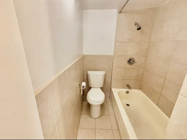 224 Elizabeth Street image 6 of 6