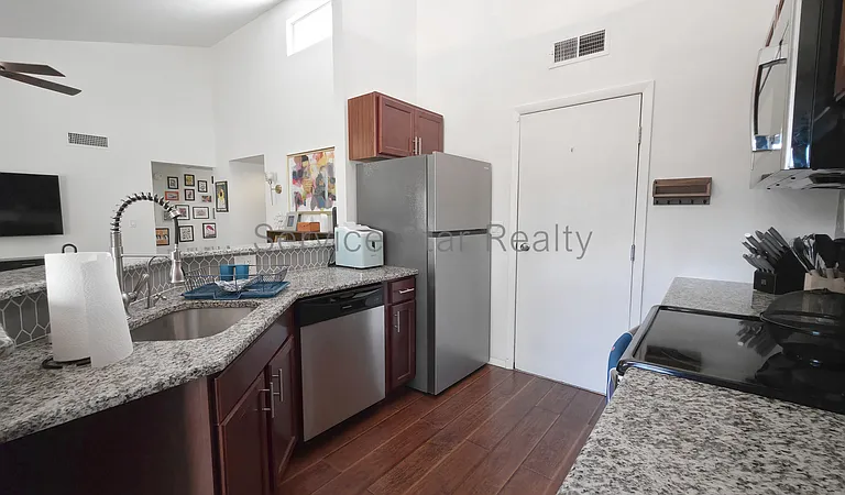 4226 N 22nd St #25 — Photo 6