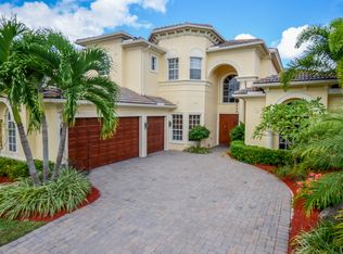 520 Edgebrook Lane, Wellington, FL 33411