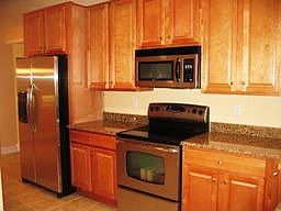 Eat-in Kitchen