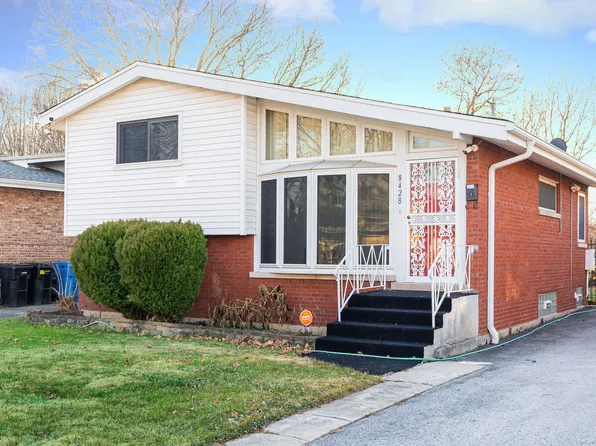 8428 S Kimbark Ave, Chicago, IL 60619