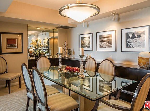 5th image of 13600 Marina Pointe Dr Unit 1515