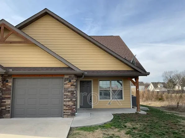 408 Carson Way APT B, Webb City, MO 64870