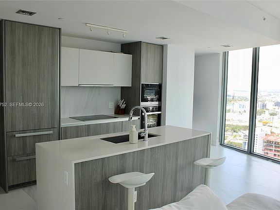 5th image of 2900 NE 7th Ave Unit 3601