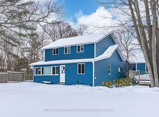 711 Mosley St, Wasaga Beach, ON L9Z 1Z5