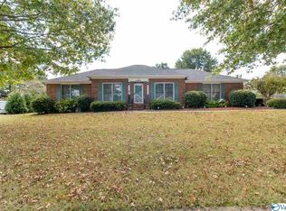 110 Asheville Dr, Huntsville, AL 35811