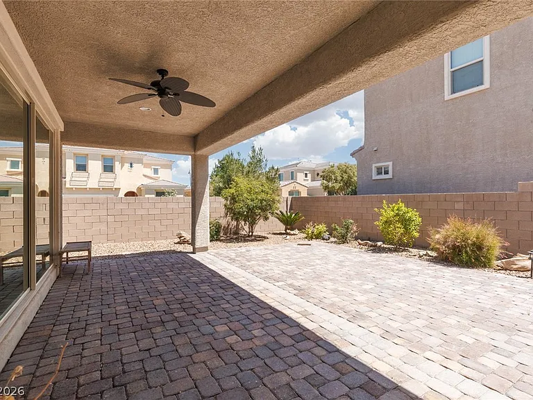 2426 Quiet Ode St — Photo 34