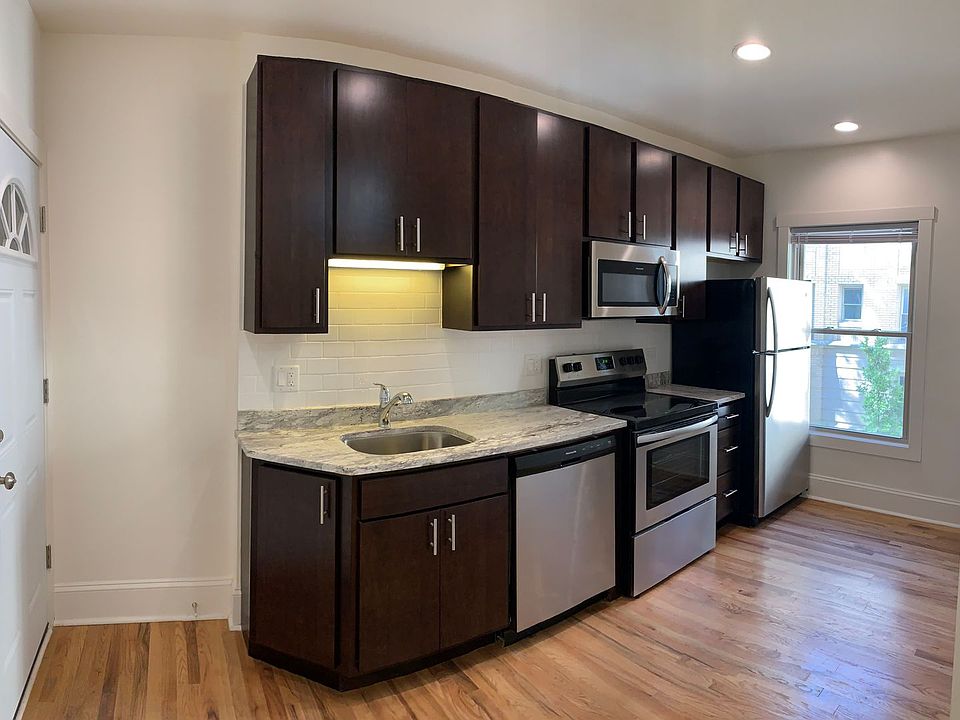 1st image of 4847 N Kimball Ave #2C