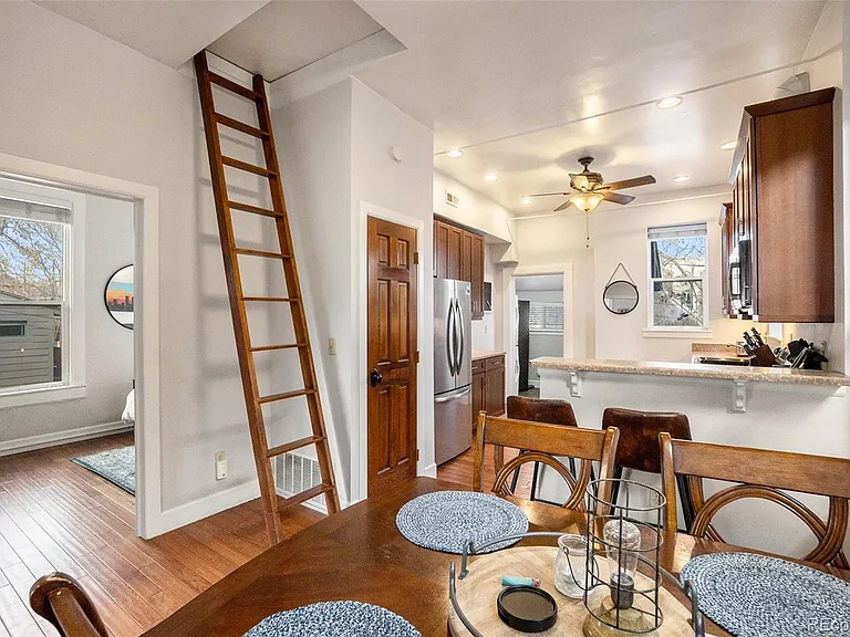 2545 W River Dr — Photo 6