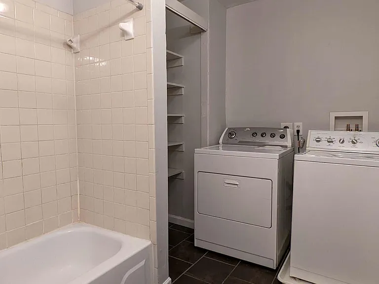 2907 S Jefferson Ave #2F — Photo 8