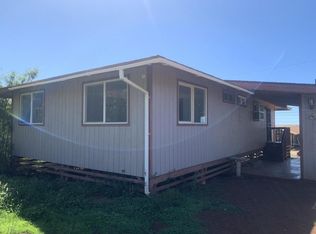 415 N Palapalae Pl, Kaunakakai, HI 96748