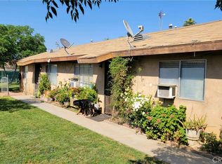 2811 13th St, Riverside, CA 92507