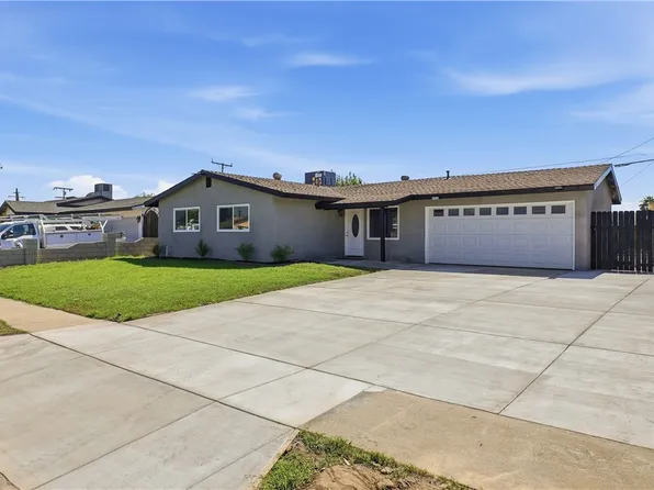 555 W Morgan St, Rialto, CA 92376