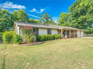 6405 SW Puppy Pl, Bentonville, AR 72713