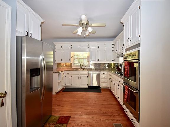 5th image of 5389 Ashley Dr