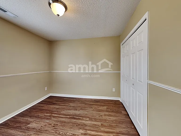 100 N Buttress Dr — Photo 18