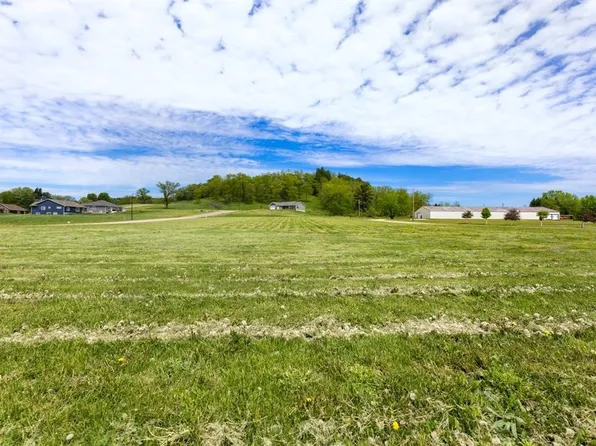 23395 Cherrywood Street, Independence, WI 54747