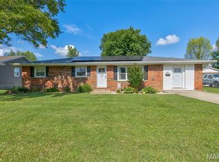 405 Texas Blvd, Bethalto, IL