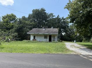 1025 Old Bear Creek Rd, Vanleer, TN 37181