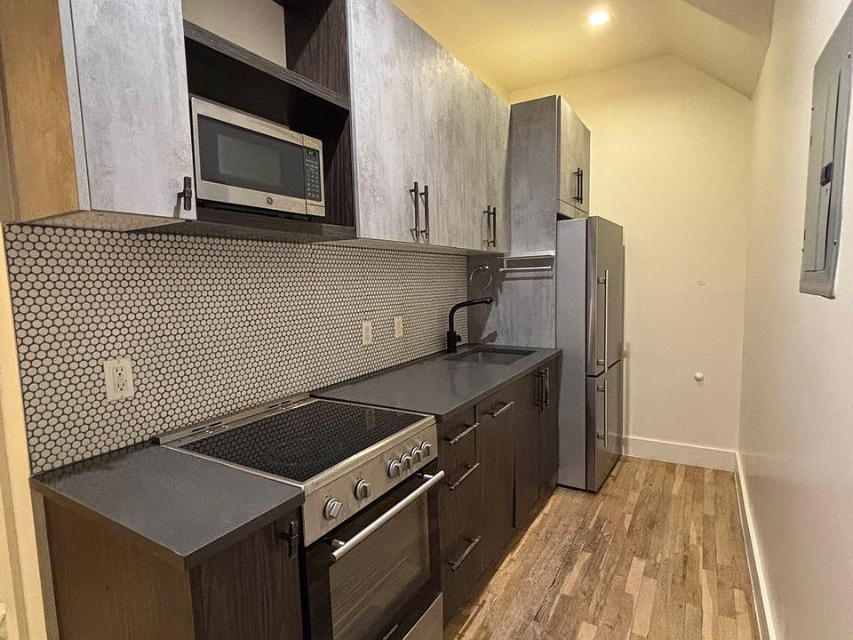 1st image of 181 Troutman St #1D