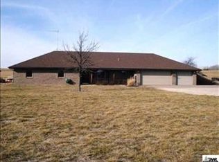 4509 NW Menoken Rd, Topeka, KS 66618
