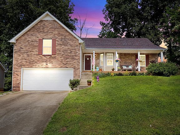 2nd image of 1461 Cedar Springs Cir