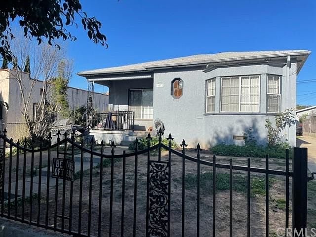 2nd image of 1033 Sentinel Ave