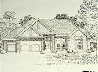 17128 Cinnamon St, Omaha, NE 68154