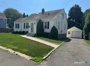 681 Jennings Road, Fairfield, CT 06824