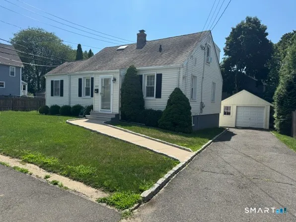 681 Jennings Road, Fairfield, CT 06824