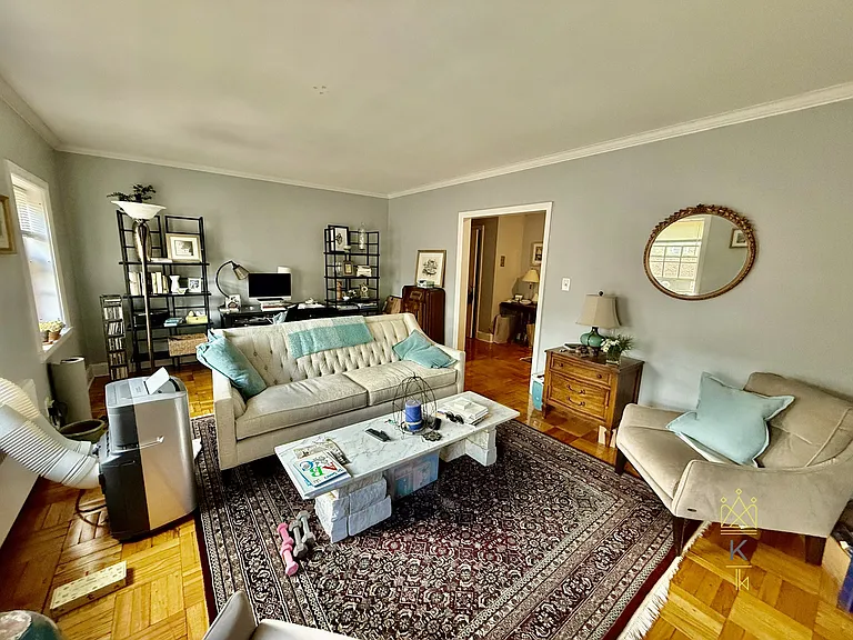 312 Washington St #3-5 — Photo 2