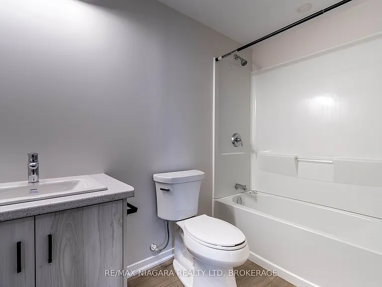 3998 Victoria Ave #111 — Photo 17
