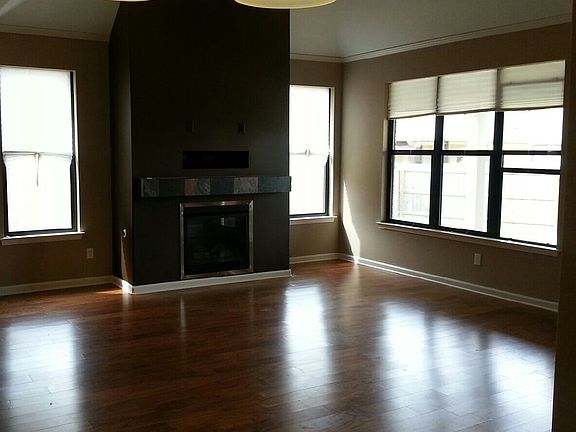 Great Room/Fireplace