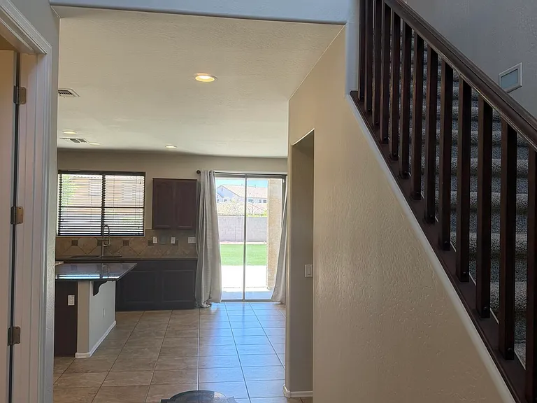 15485 W Montecito Ave — Photo 6