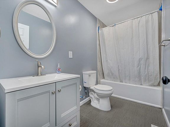 5th image of 1304 Gilmer Ave NW