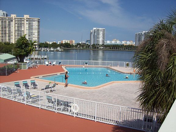 5th image of 2999 Point East Dr APT C112