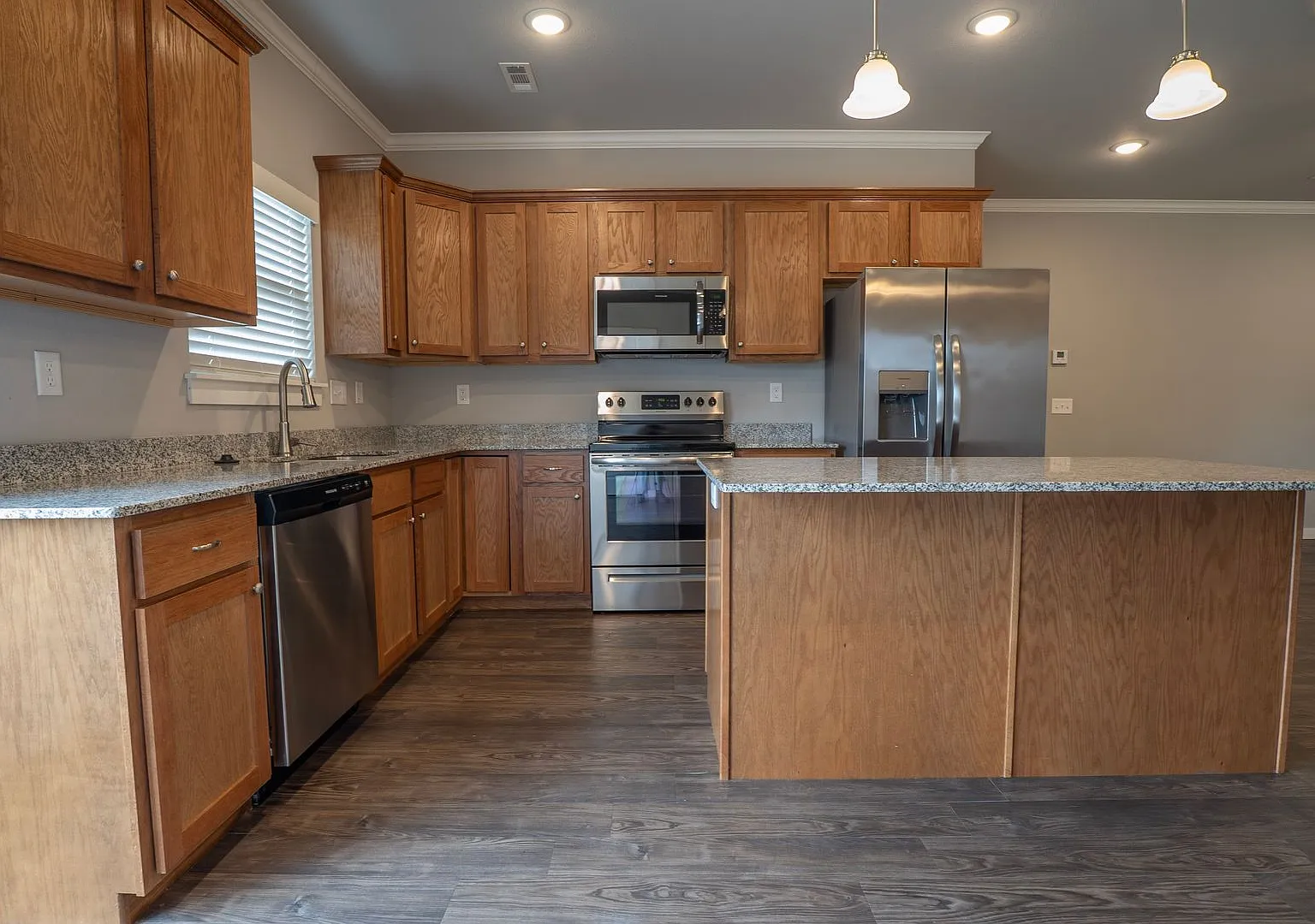 Charming 2 bedroom in Pea Ridge! — Photo 4