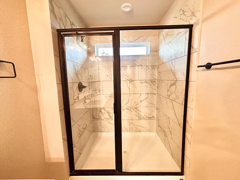 2830 Scanlan Mdw — Photo 16