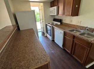 1122 Vine St APT 4, Denton, TX 76209