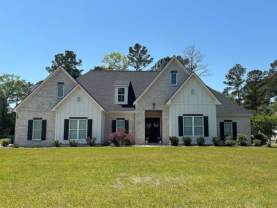 1st image of 134 Hidden Cove Ln