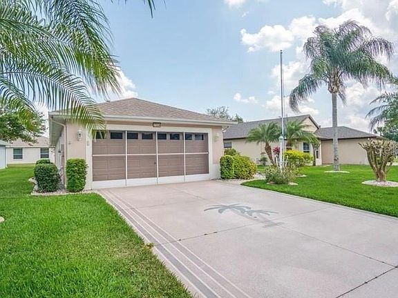 3rd image of 27326 ORCHID GLADE STREET