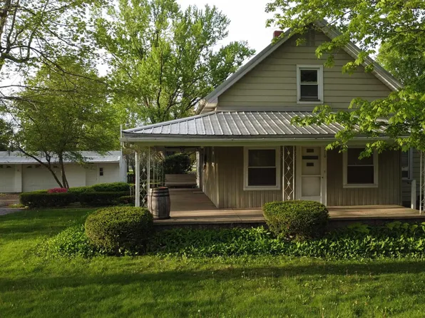 710 E Rochester St, Akron, IN 46910