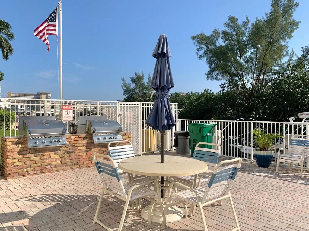 2850 NE 14th Street #306b, photo 8