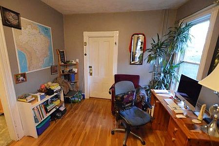 2nd image of 9 Neponset Ct #1