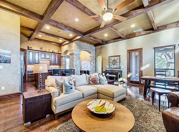 4th image of 4001 Westmont Ct